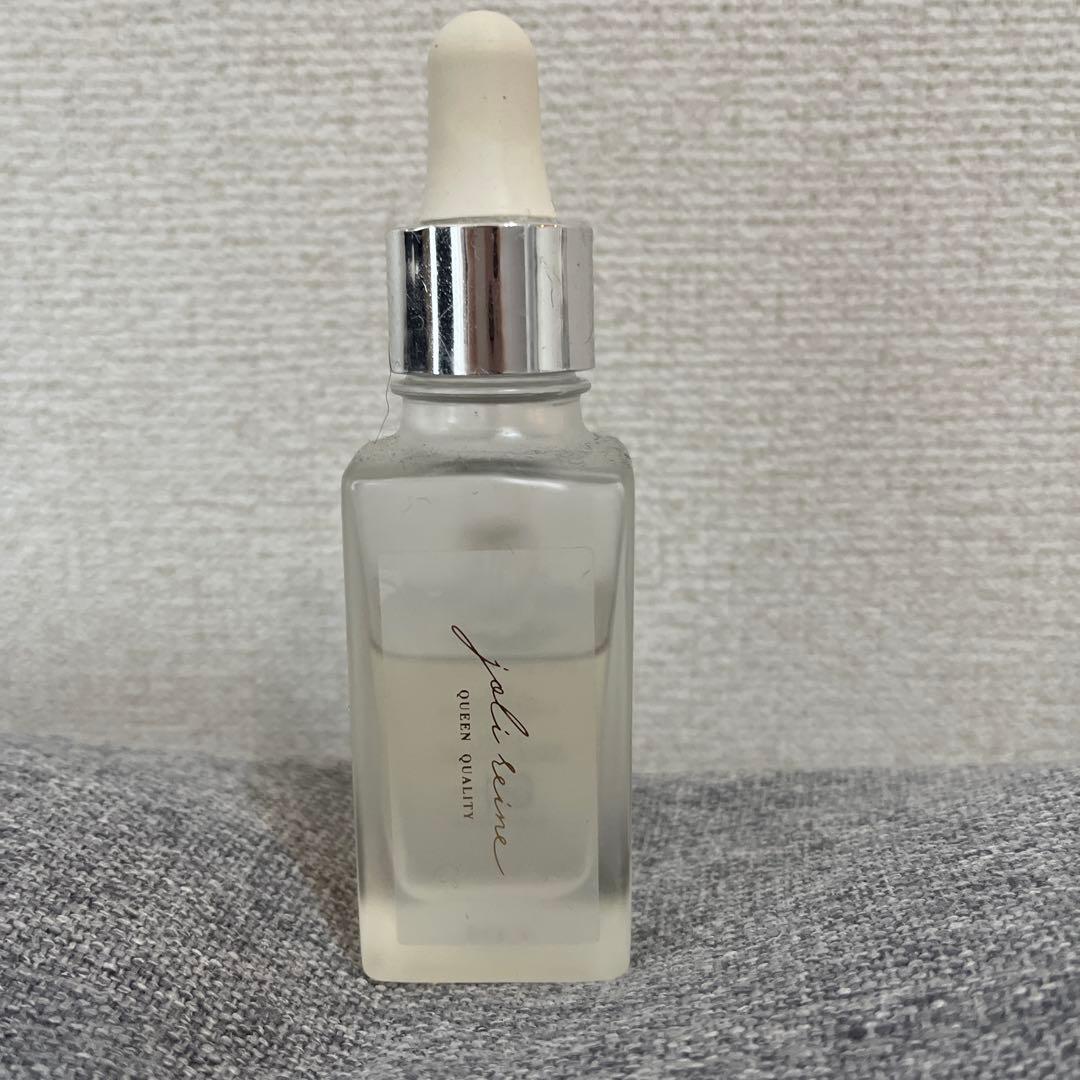 ブースター・導入液 Joli Reine Crystal glosry OIL