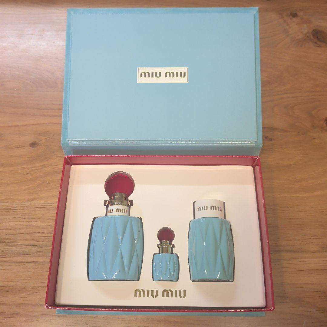 miu miu 香水 オードパルファム　ボディーローション　セット