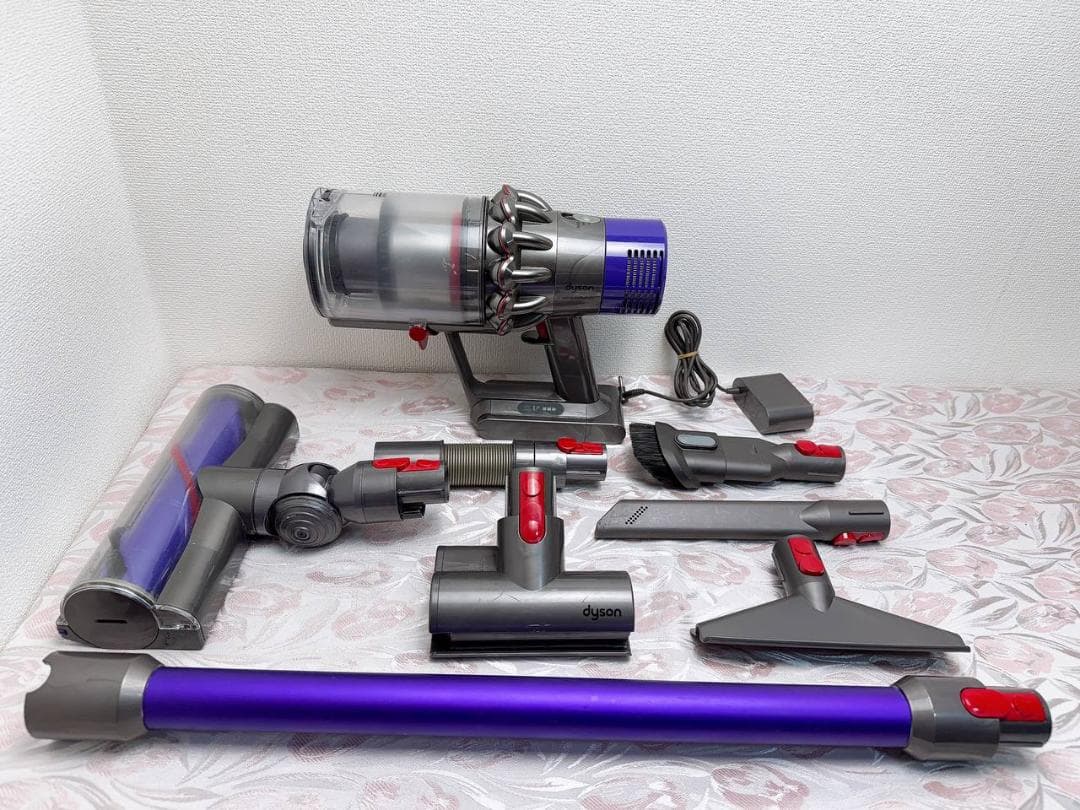 【分解洗浄済】325-1-ダイソン dyson v10 sv12 掃除機 作動品