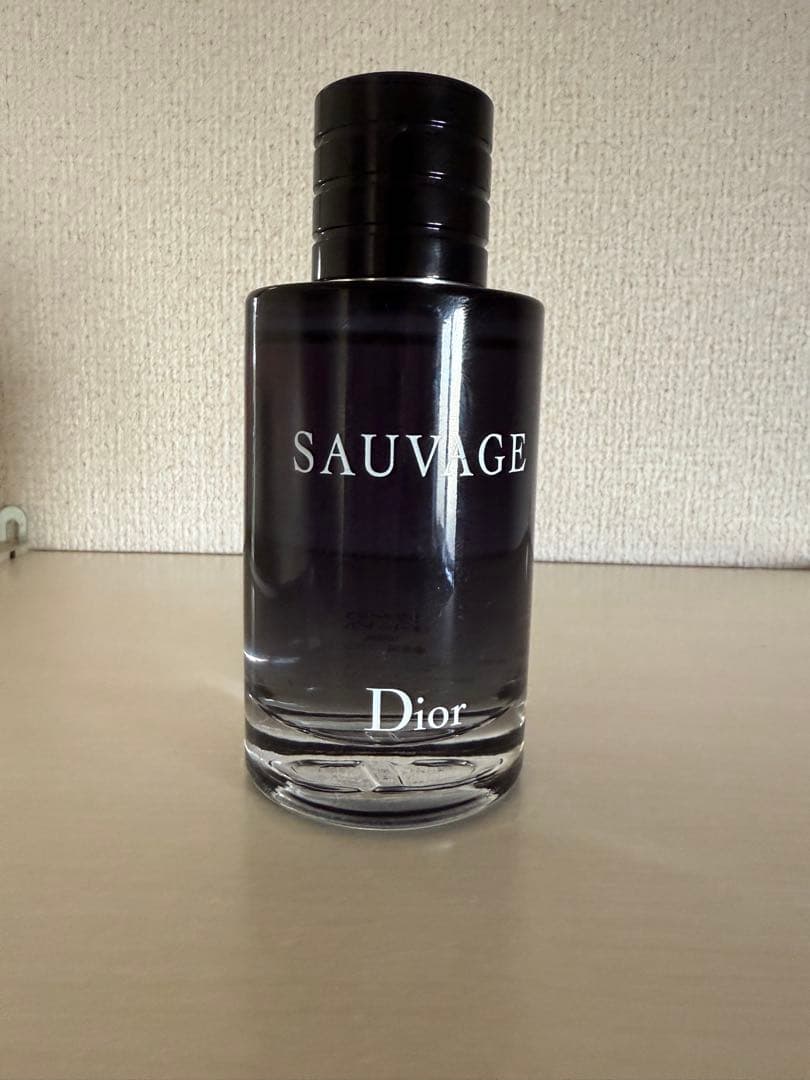 【箱無し95%残】DIORソヴァージュオードトワレ100ml国内正規 名入れ ディオール 香水 Dior オードゥ トワレ 100mL メンズ コスメ