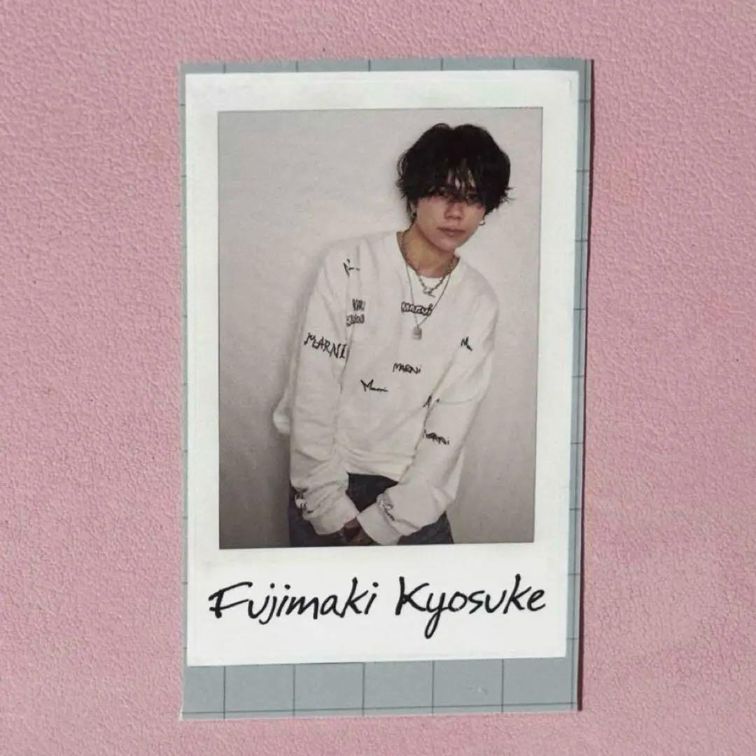 INI 藤牧京介 写真集 ビバラビ タワレコ ステッカー - メルカリ