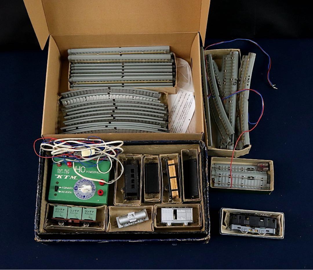 5070■KTM HO(16番) 貨物列車8両＋レール27本 セット