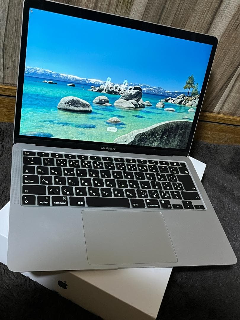 YS 美品 MacBook Air 13.3インチ MGN93J/A