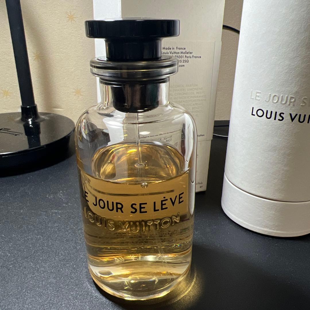 LOUIS VUITTON LE JOUR SE LÈVE 香水 - メルカリ