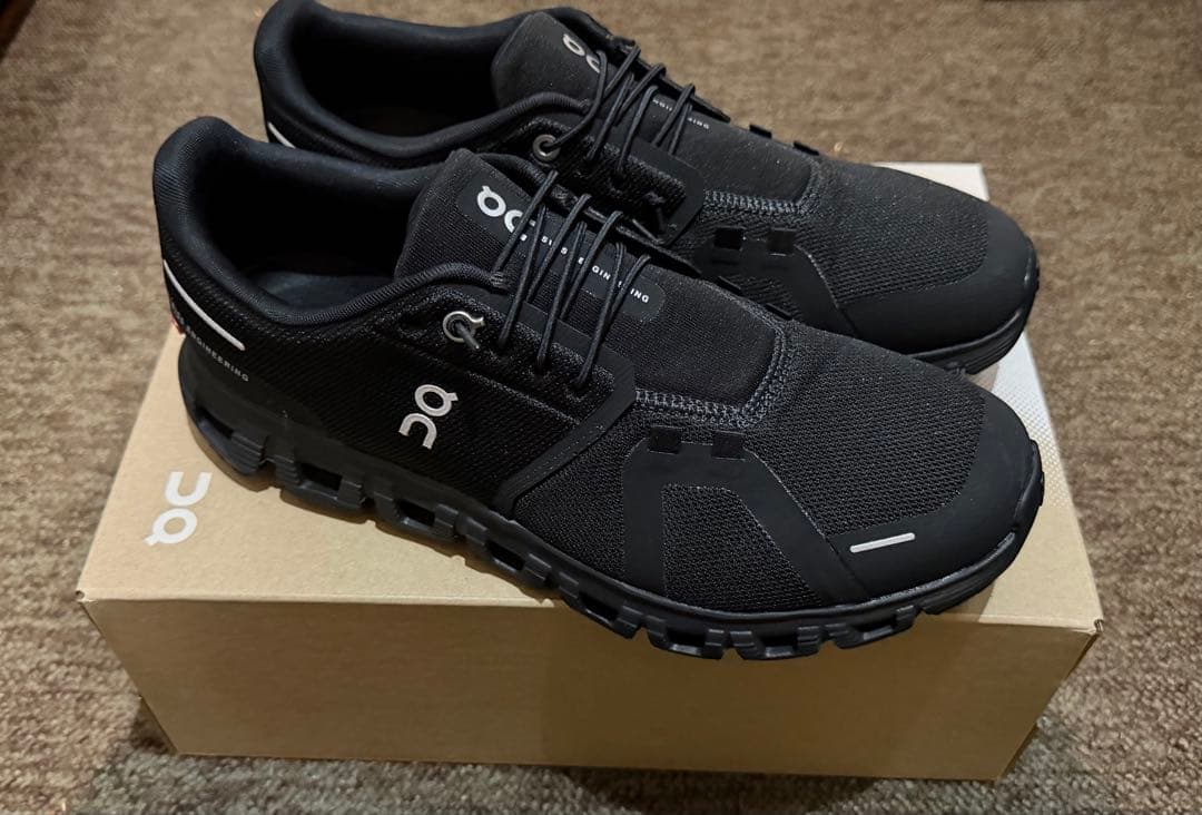 On Cloud 6 スニーカー ブラック