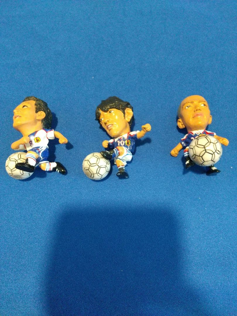 日韓ワールドカップ 日本代表サッカー選手フィギュア 3体セット - メルカリ