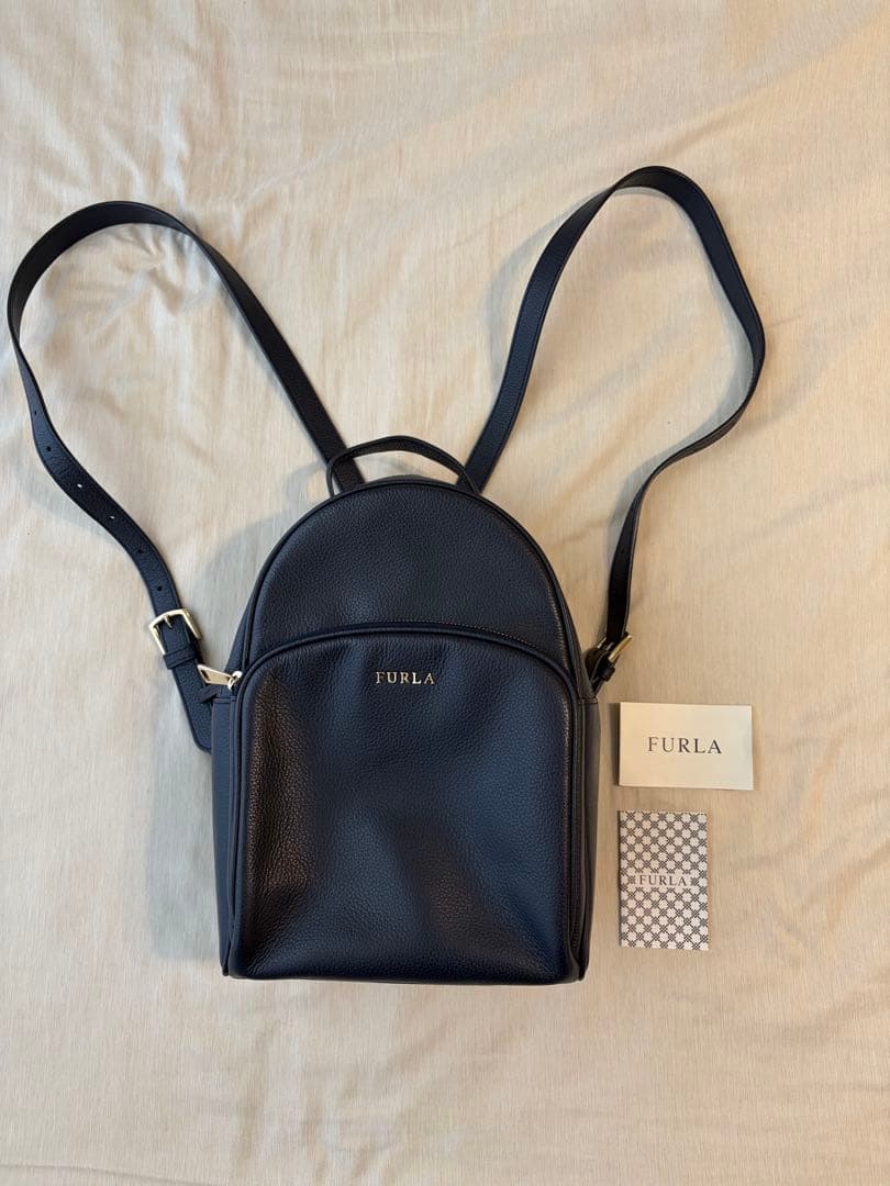 FURLA フルラ　リュック　バッグパック　レザー　シボ革　ネイビー