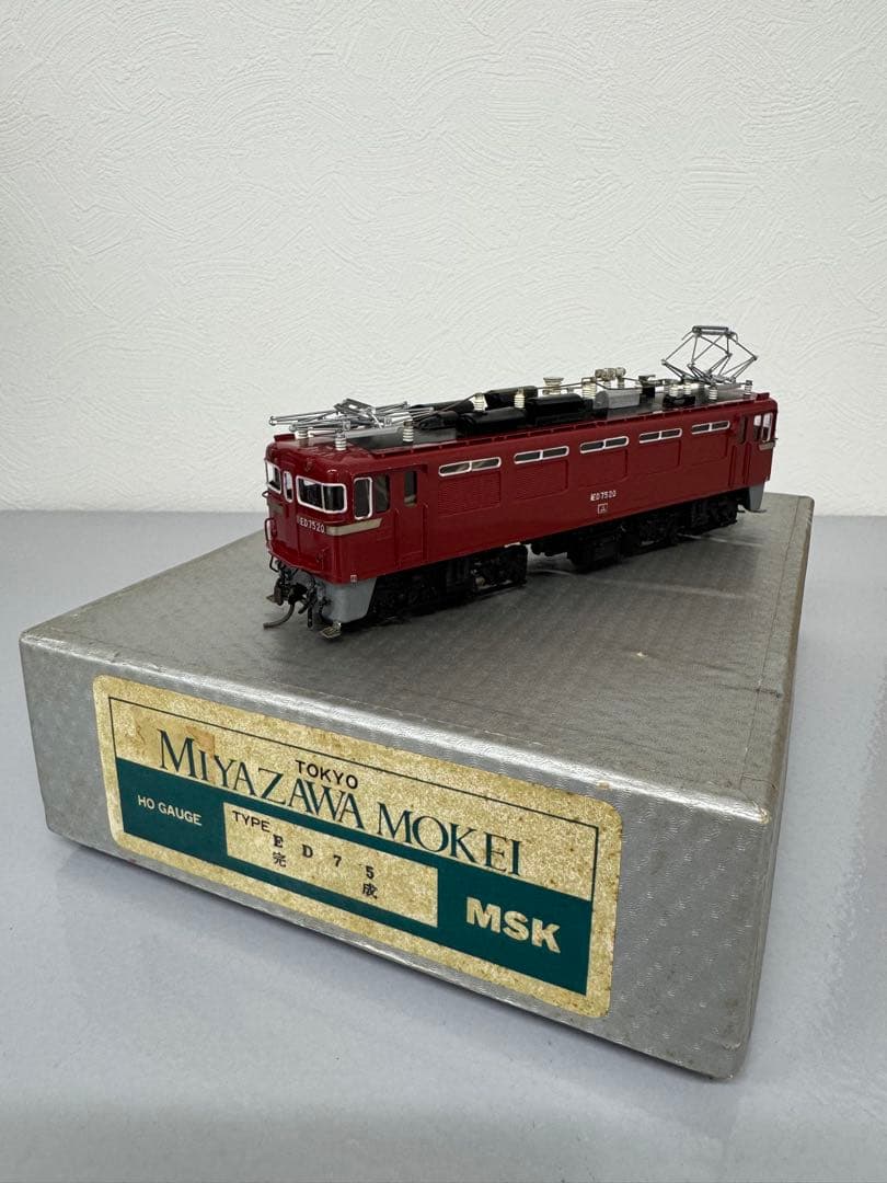 宮沢模型　ED75