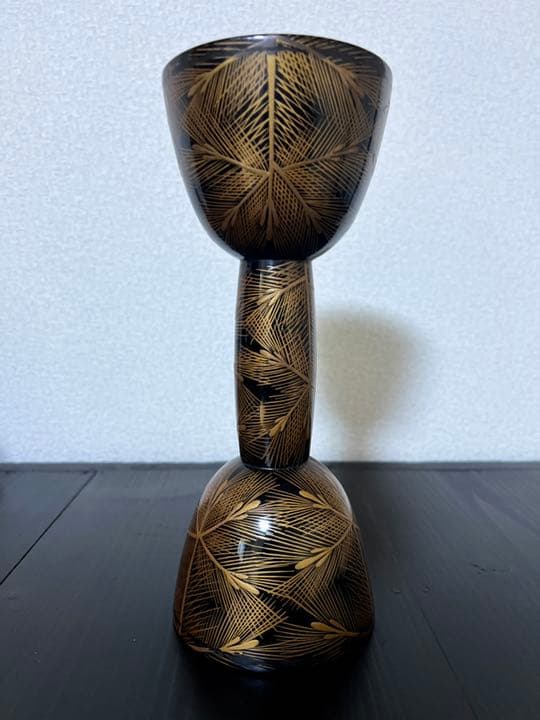 小鼓胴松に海老蒔絵