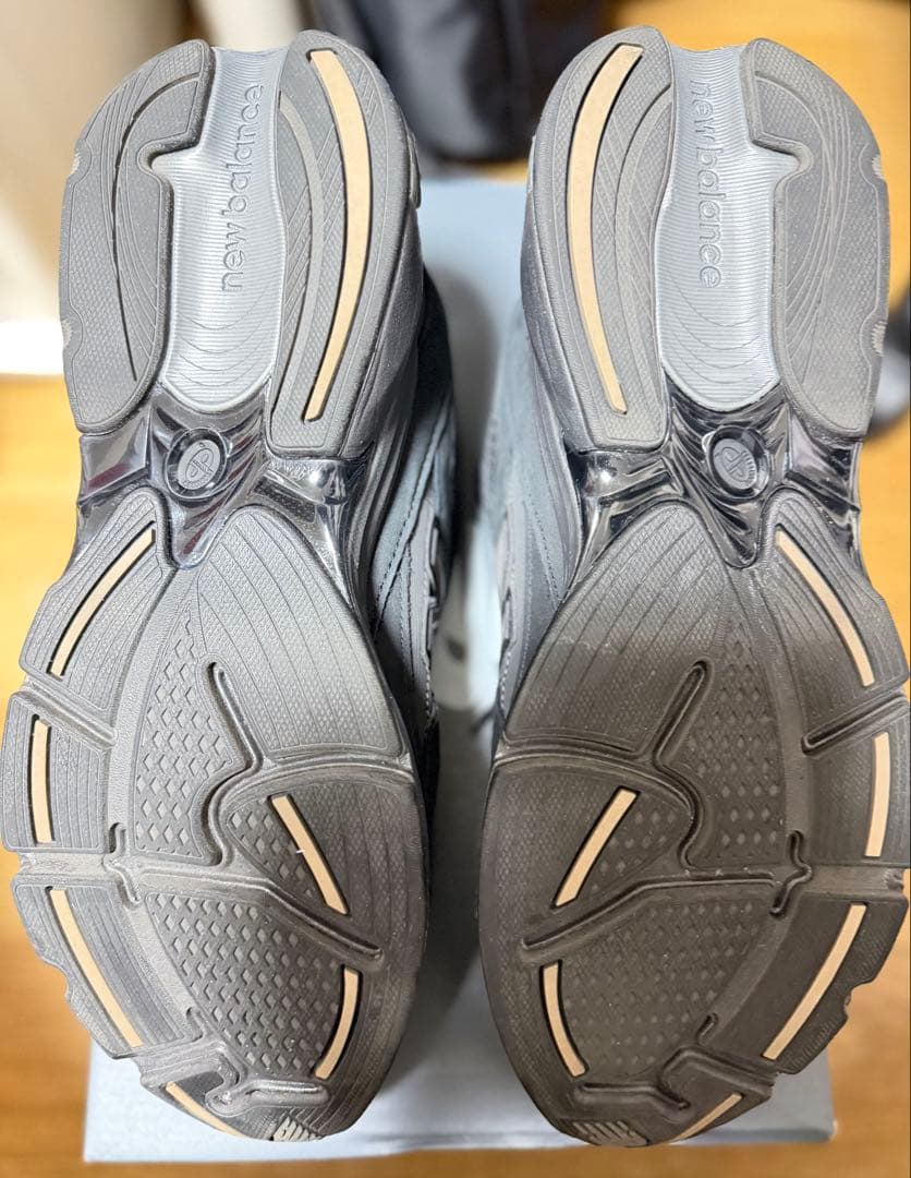 極美品 ニューバランス U2010 トリプルブラック 29cm - メルカリ