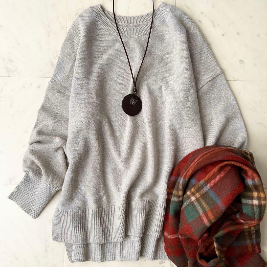 美品 ミューズドゥドゥーズイエムクラス OLBIA クルーネックプルオーバー