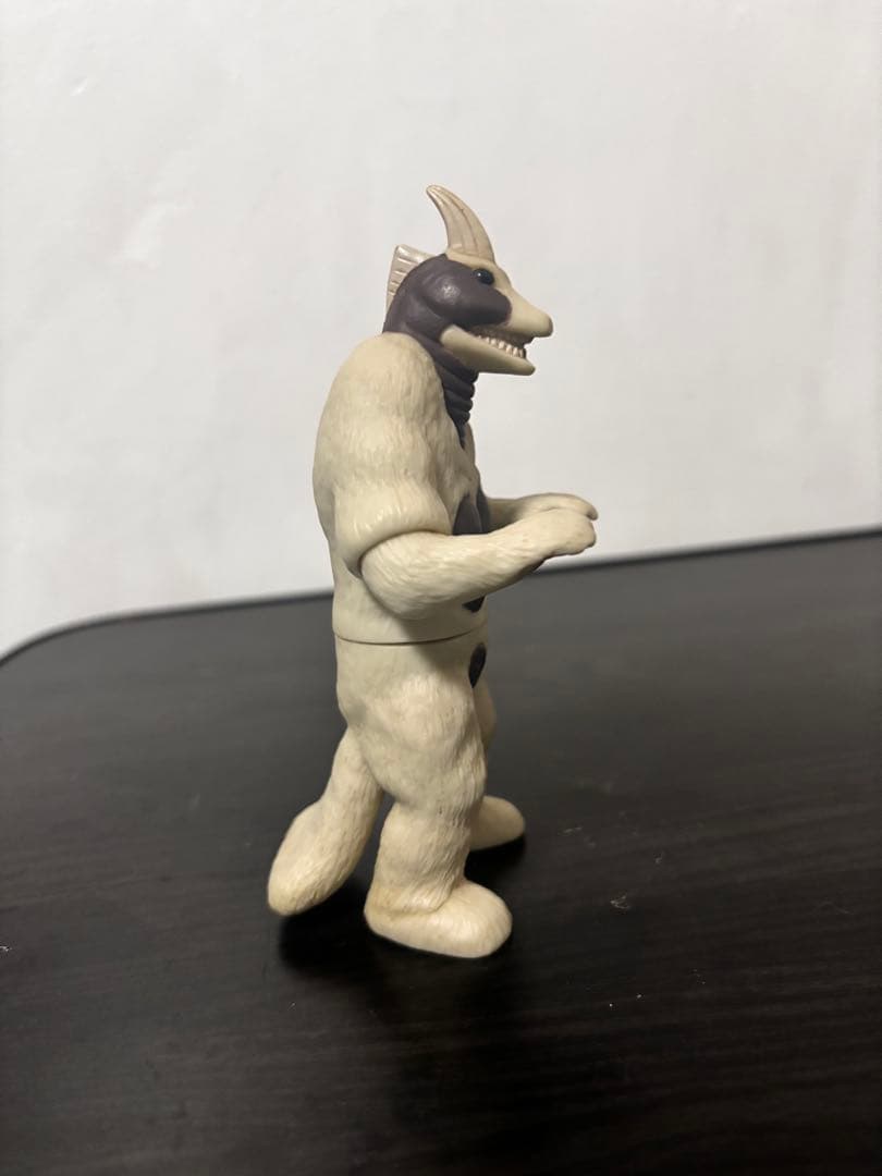 ウルトラ怪獣500 30 スノーゴン ライブサイン付き 当時物 - メルカリ