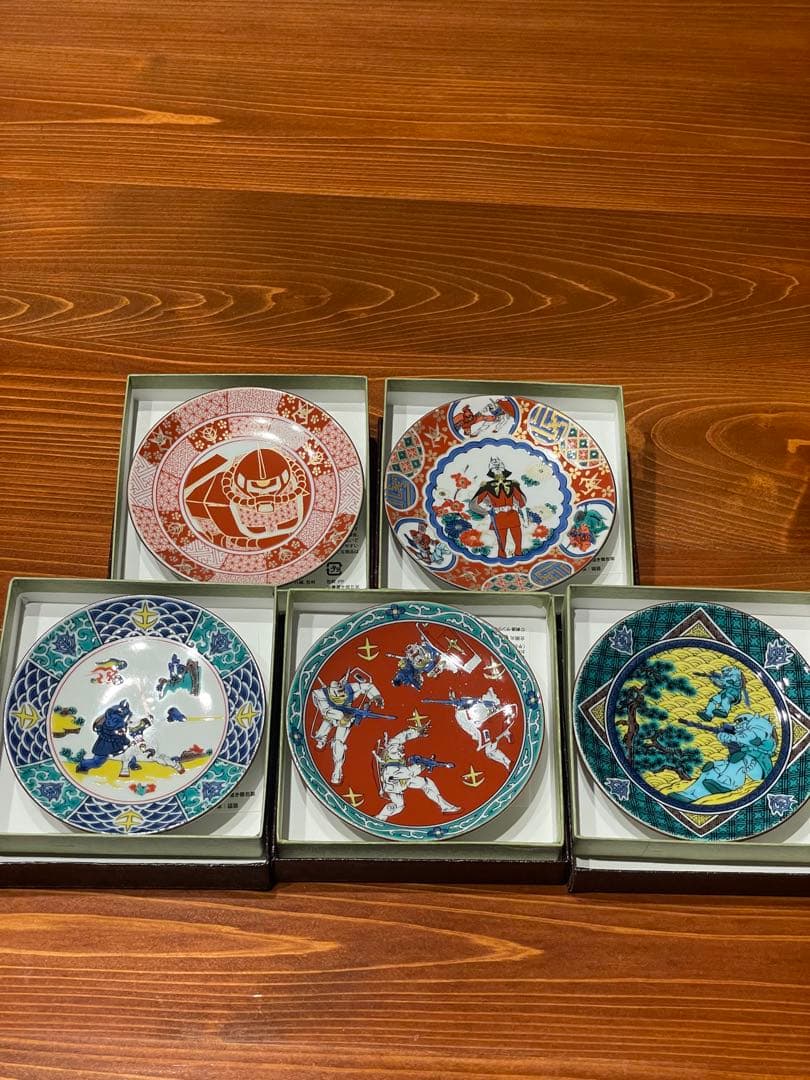 新品 機動戦士ガンダム 九谷焼 豆皿 5枚セット - メルカリ