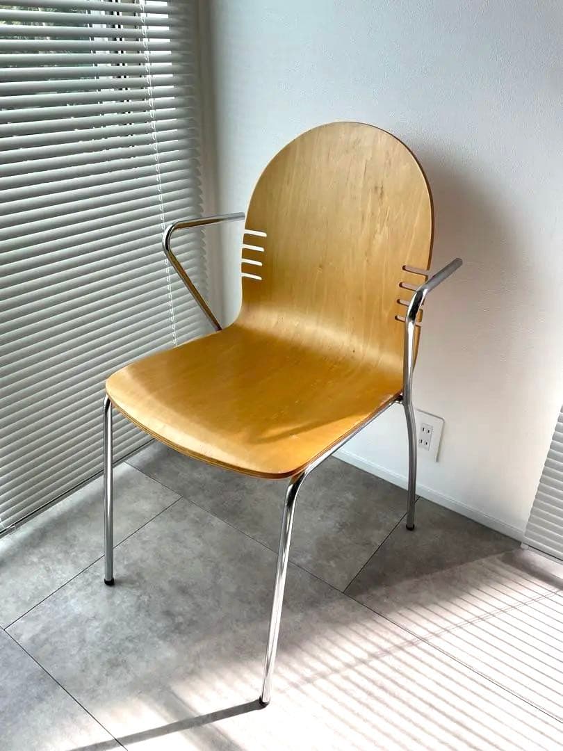 ナチュラルウッド アームチェア ポストモダン　　北欧デザイン