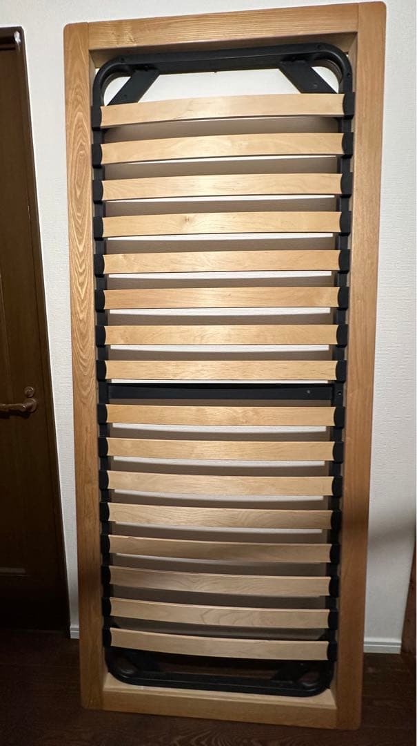 無印良品木製ベッドフレームスモール1