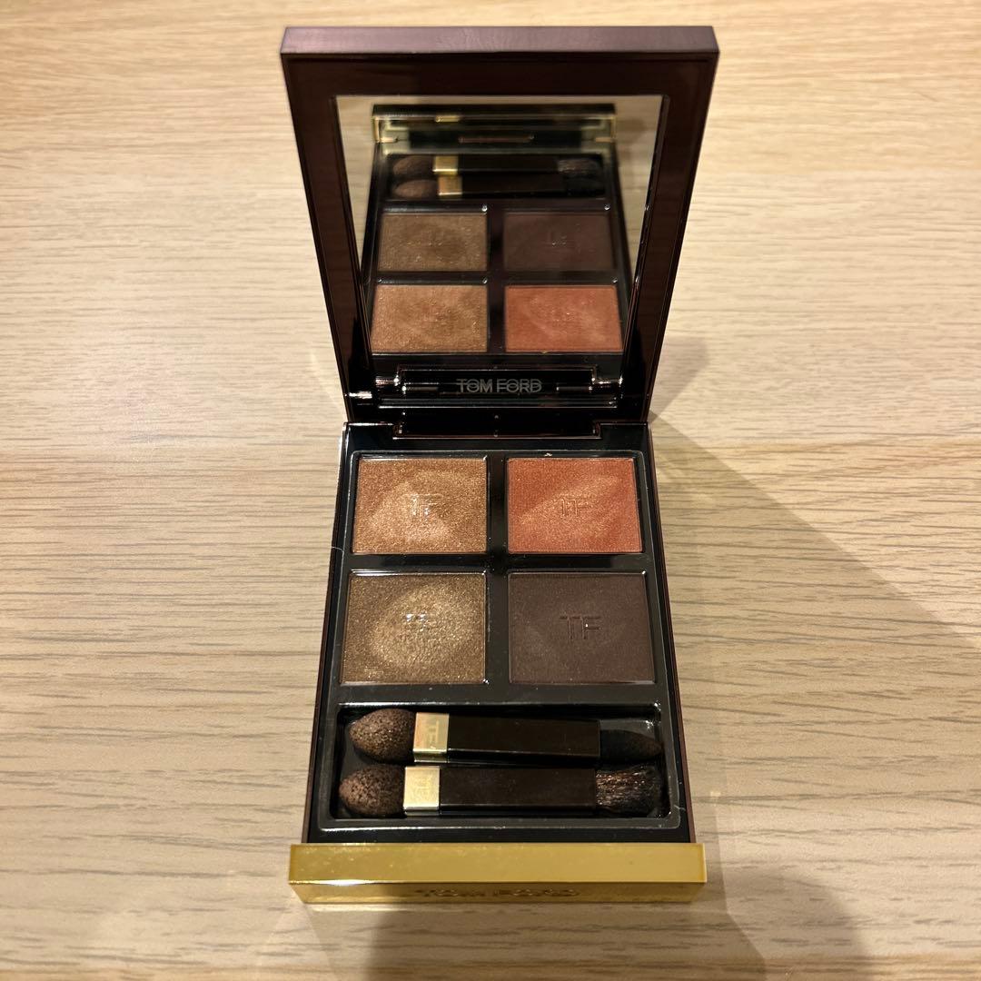 トムフォード　アイシャドウ　タイガーアイ