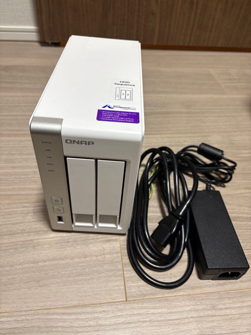 QNAP TS-231P　2ベイNAS USB 3.0 LANポート付き