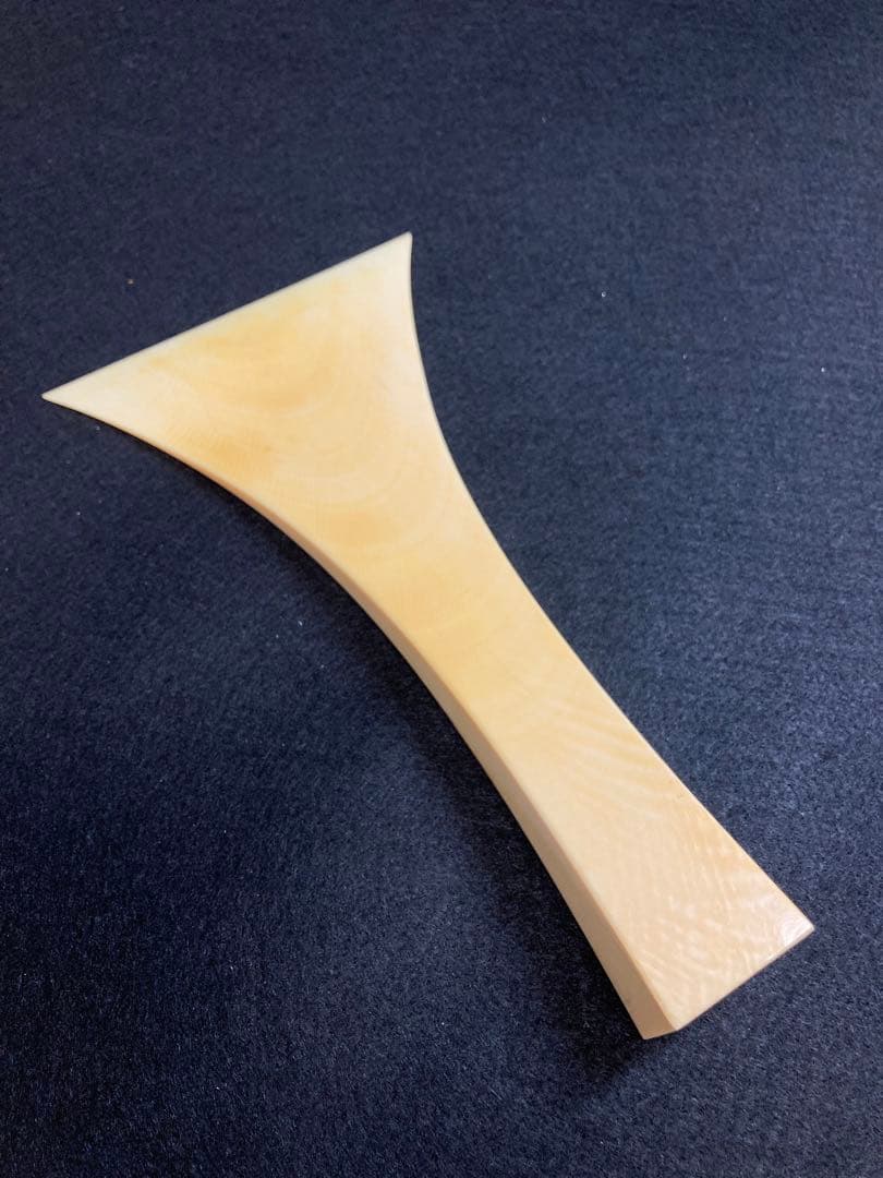 三味線 撥 バチ 天然素材　和楽器 弦楽器 重さ約189g 値下げ交渉可