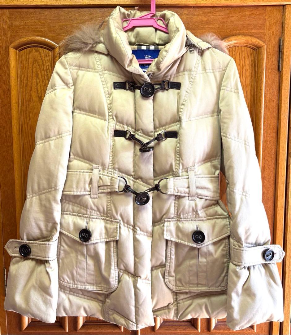 ポチャっこ 　BURBERRY BLUE LABEL バーバリー Burberry Blue Label Down Jacket Raccoon Fur Nova Check Hood