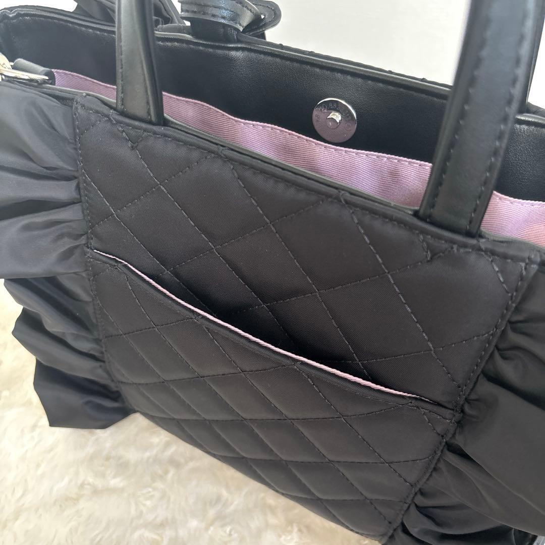 美品☆ダイアナ キルティング フリル バッグ 黒 ショルダー付き - メルカリ