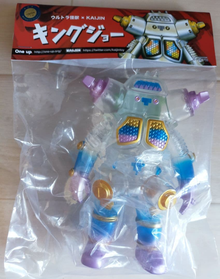 ソフビ】 KAIJIN × ウルトラ怪獣 キングジョー ゲーミングレインボー