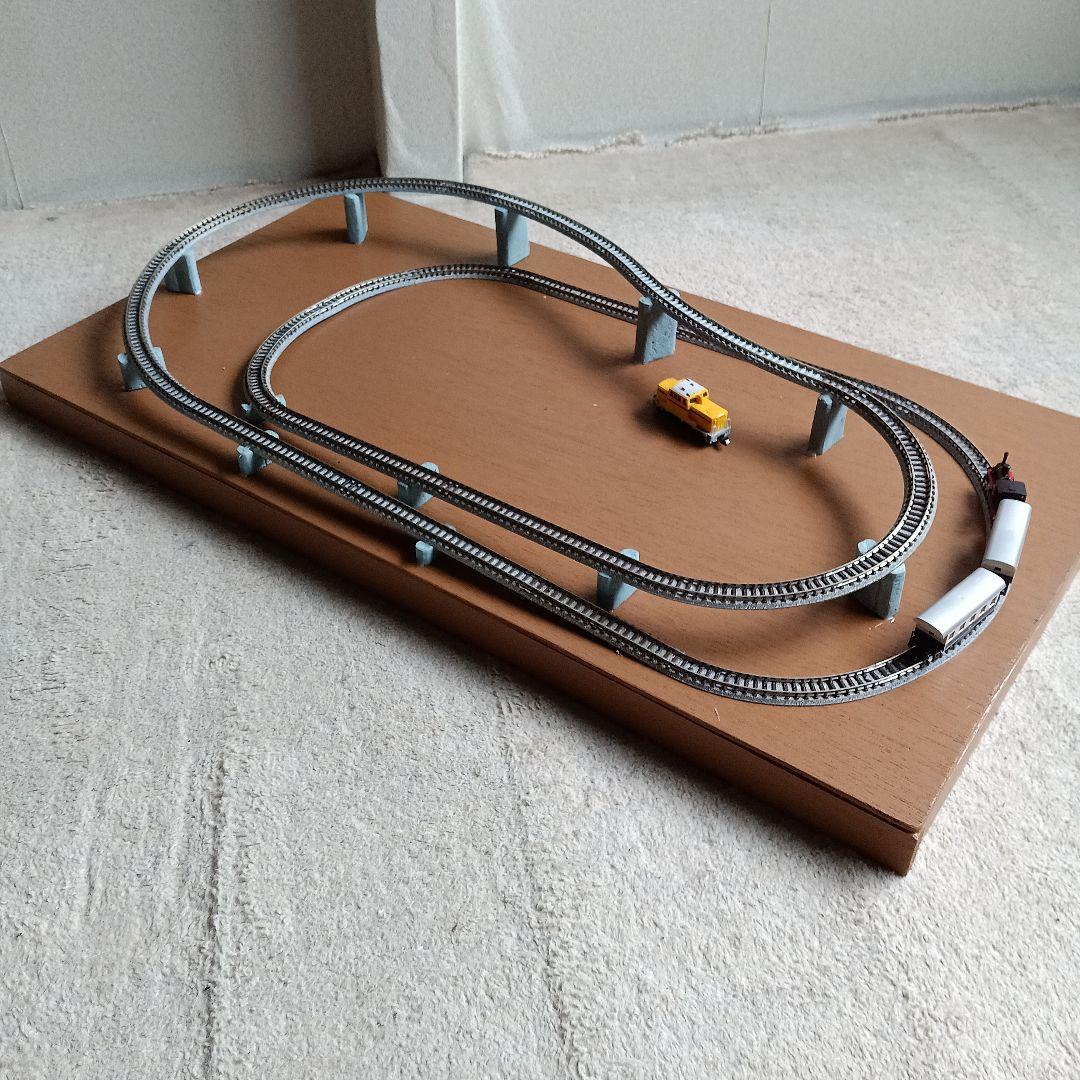 トミックス製品ミニカーブレール使用のレイアウト◇① - メルカリ