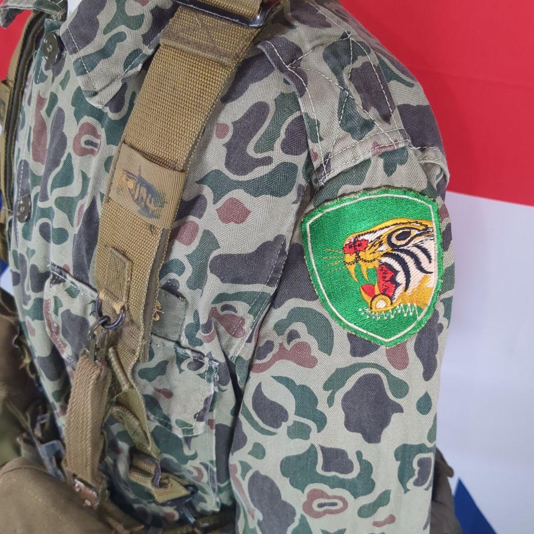 韓国軍フロッグスキン迷彩上下1960年代＆装備一式 - メルカリ