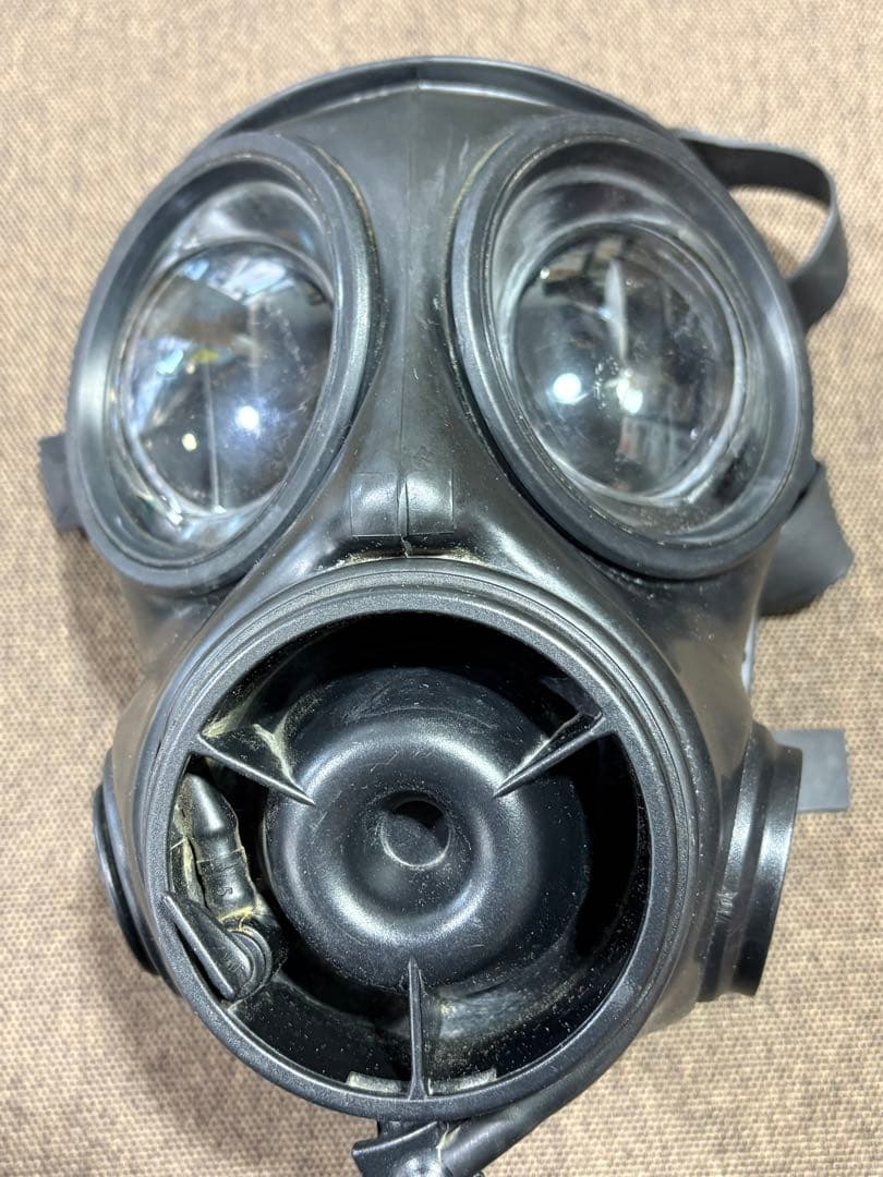 S10 ガスマスク　英軍　特殊部隊　メガネアタッチメント付き