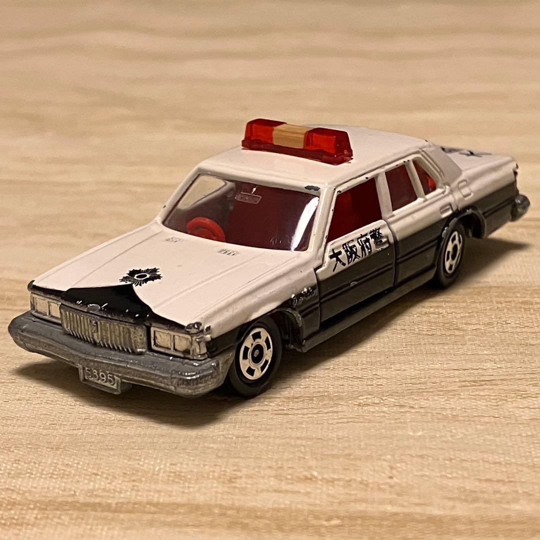 トミカ トヨタ クラウン 大阪府警 No.55 1/65
