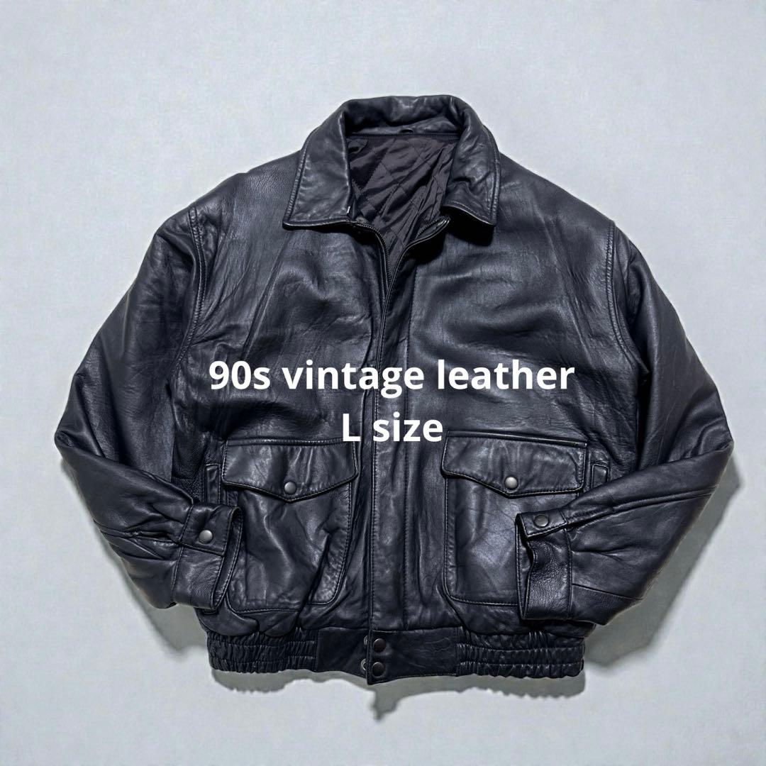 美品 90s フライトジャケット L ラムレザー A-2 短丈 ブラック　黒 美品】90s A-2 ブラックレザー フライトジャケット L 羊革 短丈 - メルカリ