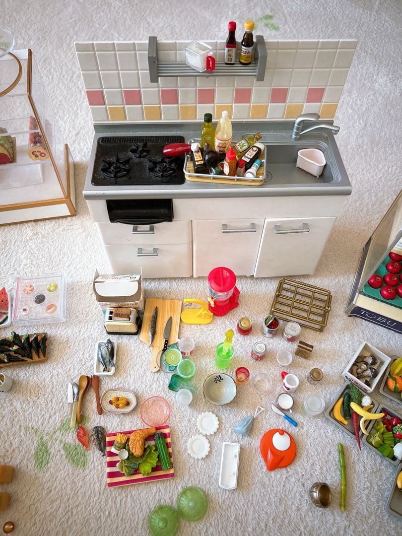 リーメント 流し台 勉強机 ケーキショーケースなど