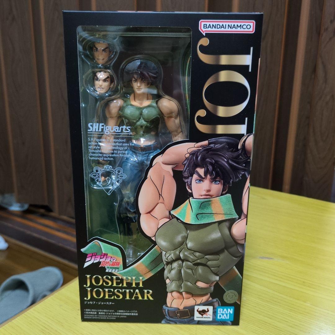 S.H.Figuartsジョジョの奇妙な冒険ジョセフジョースター