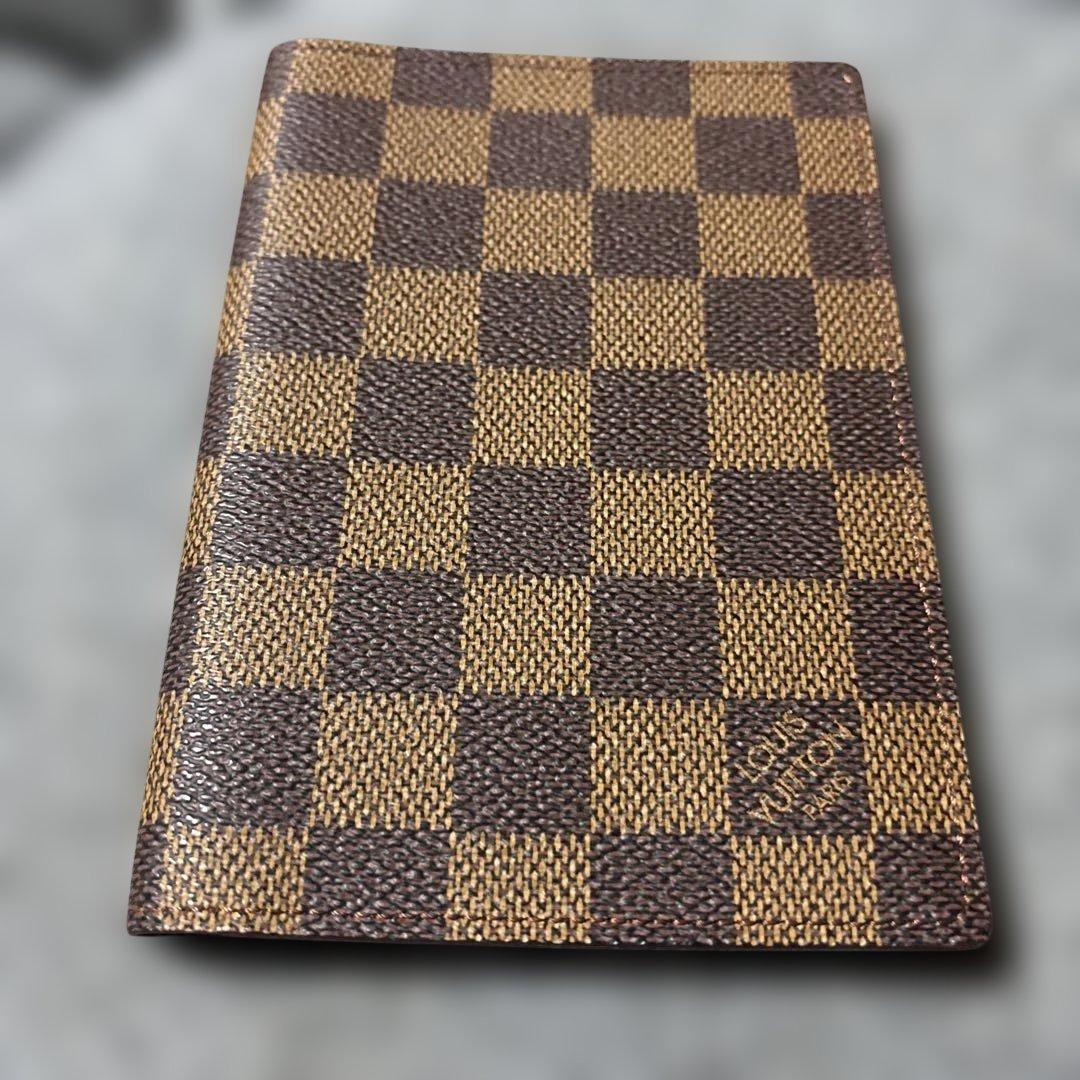 パスポートケースLOUIS VUITTONダミエ