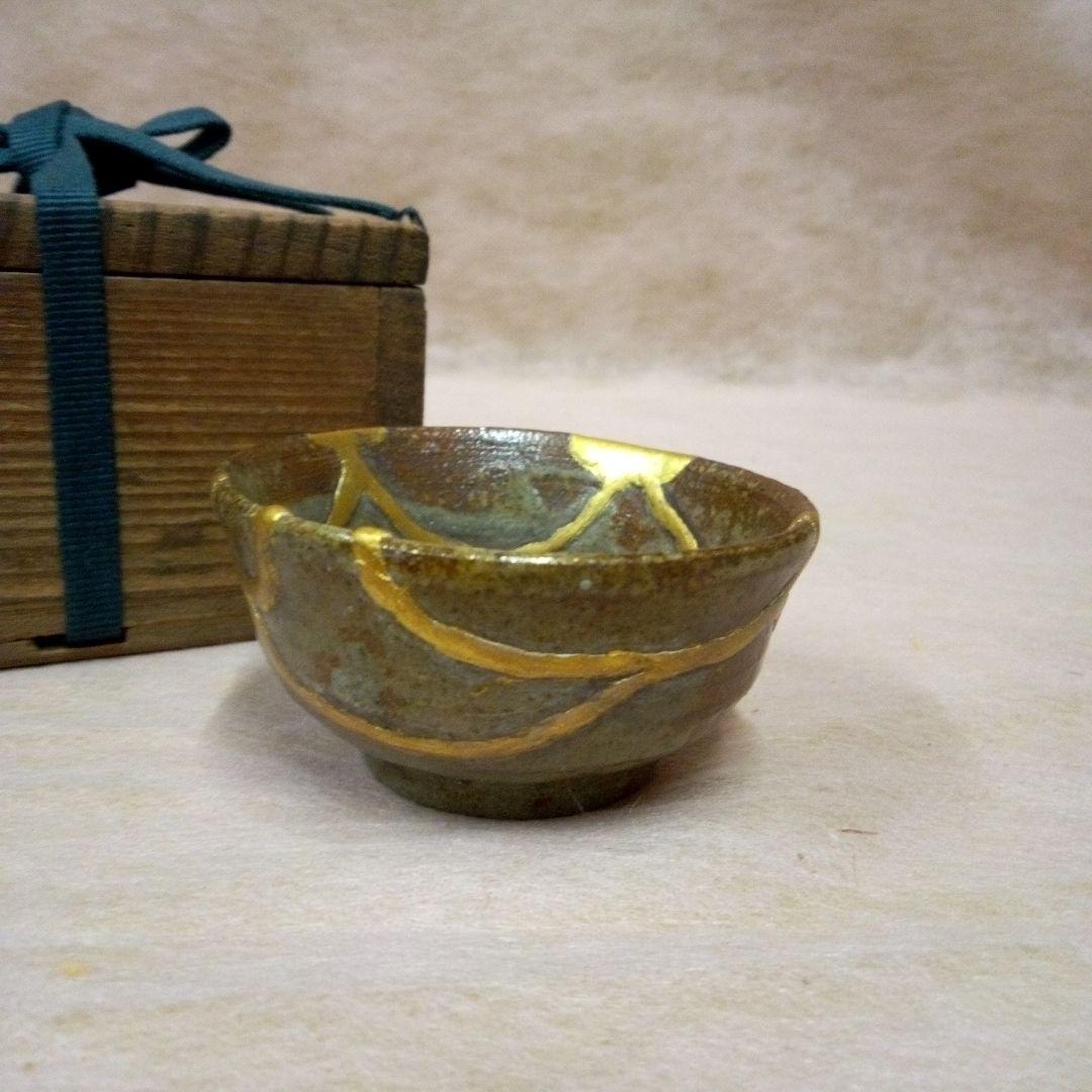 古唐津　ぐい呑　古美術　古道具　骨董品 楽天市場】骨董○無地唐津ぐい呑み○古唐津 / 発掘修復品 (呼継品