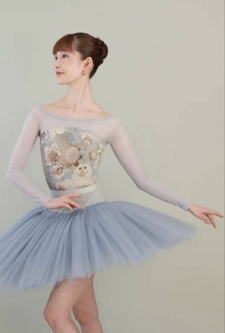 unoa レオタード