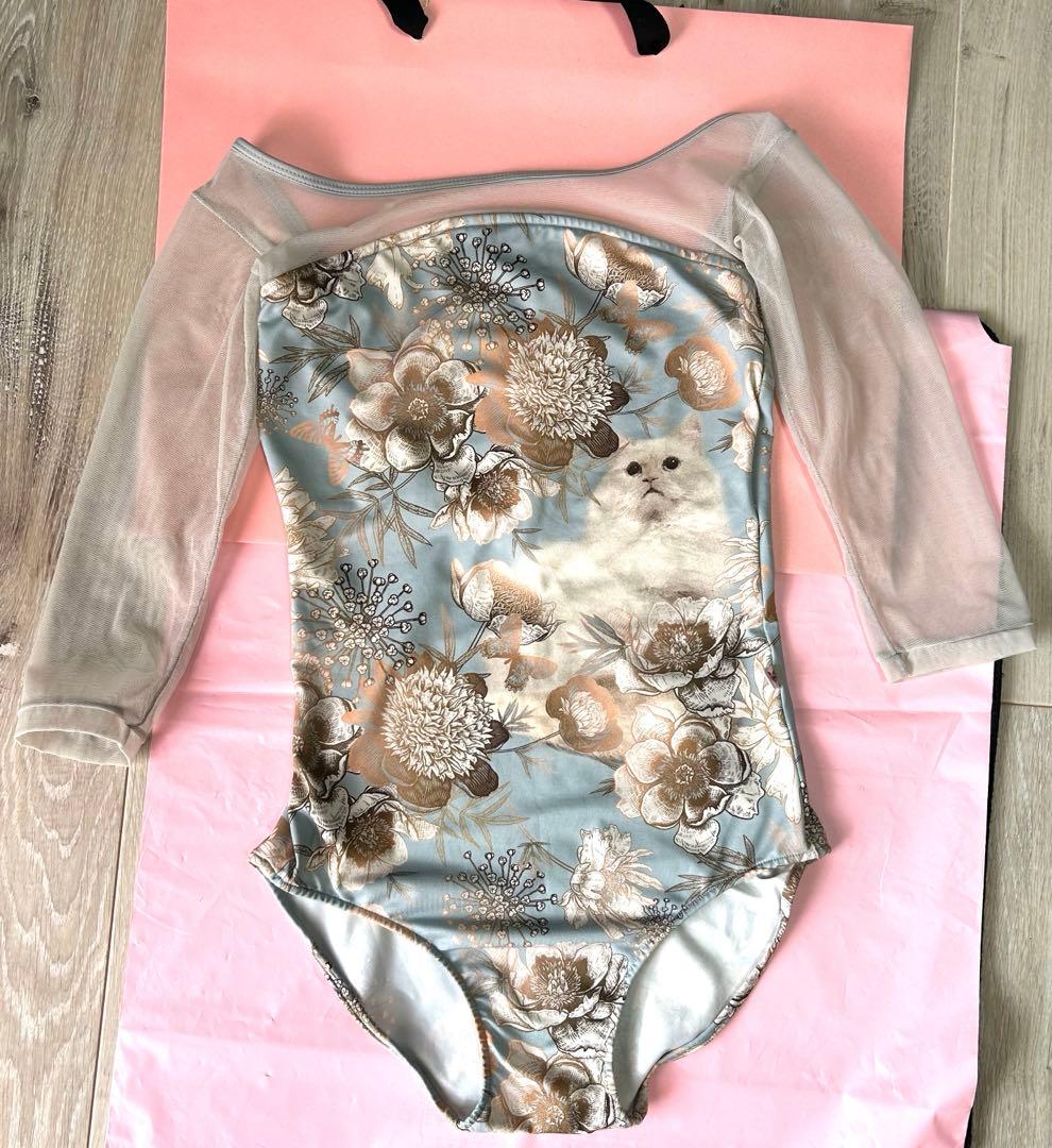 unoa レオタード