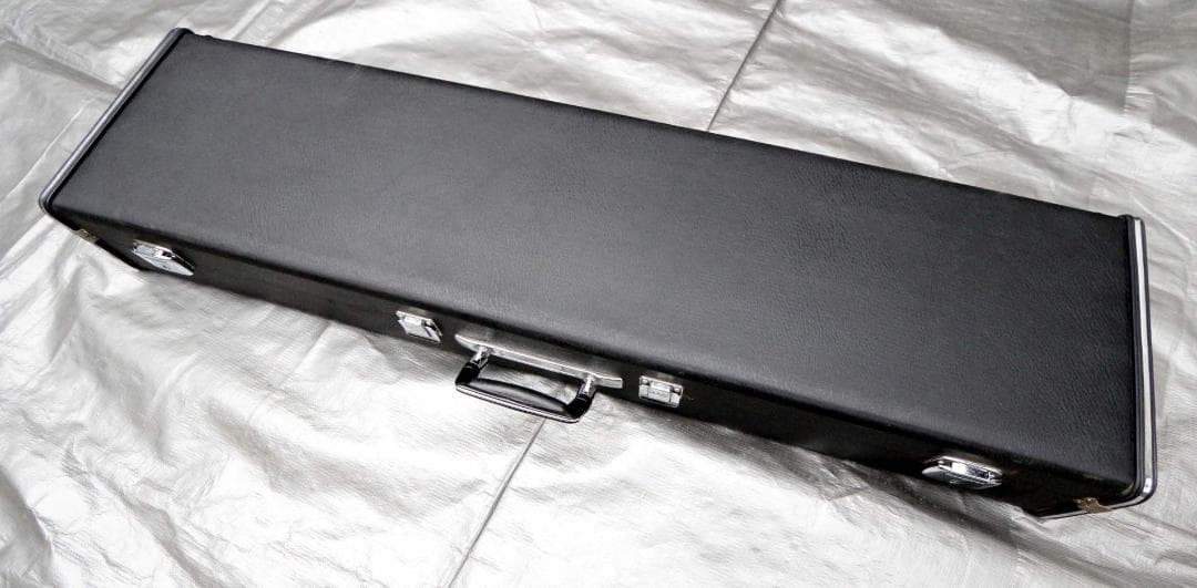 □高級三味線□細棹 紅木 綾杉胴 バチ、ハードケース付き