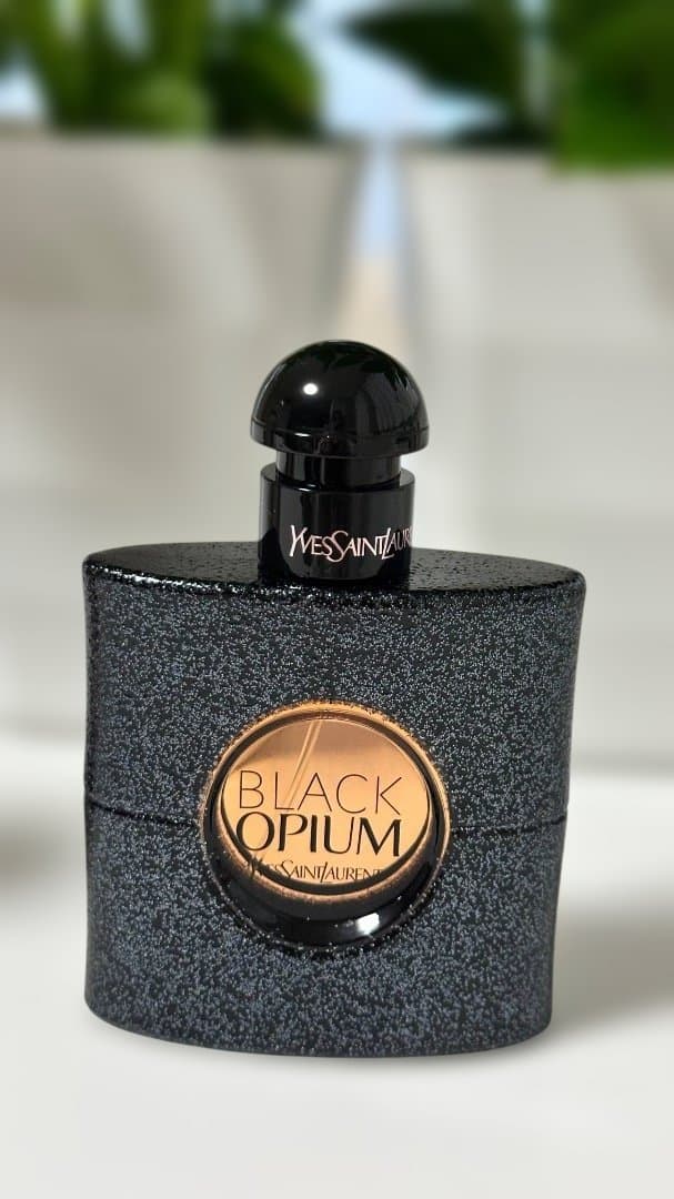 香水(ユニセックス) Yves Saint Laurent Black Opium 50ml Yves Saint Laurent（イヴ・サンローラン） 並行輸入品 イヴ サン