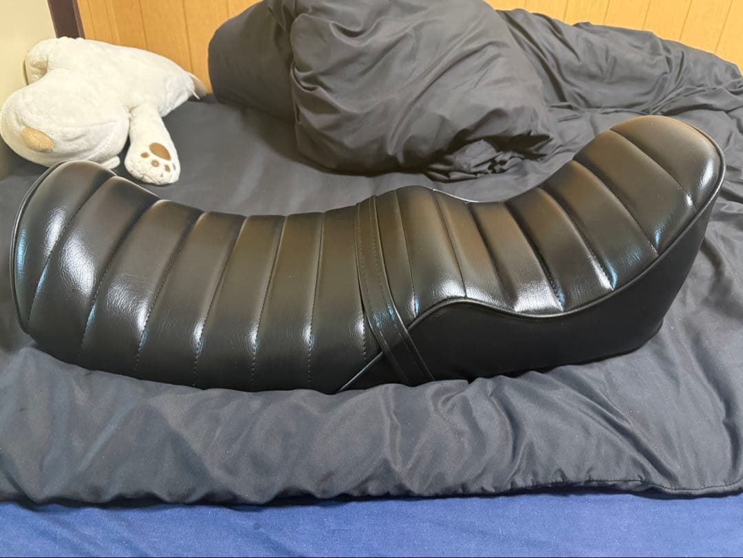 CB400sf NC39.42チョビ3段シート