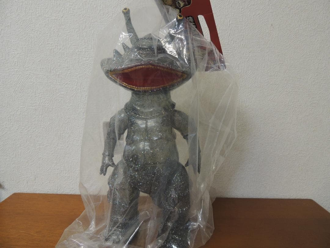 カネゴン　450　宇宙守銭奴　スパークルVer.　ダーククリアボディ　マルサン