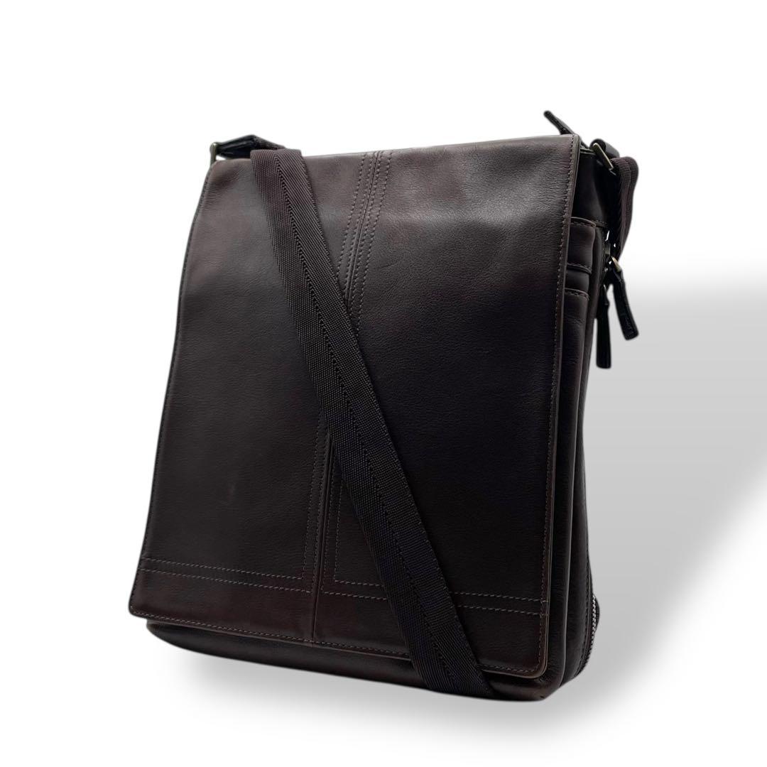 美品 ランバン ショルダーバッグ サントル メッセンジャー オールレザー 茶