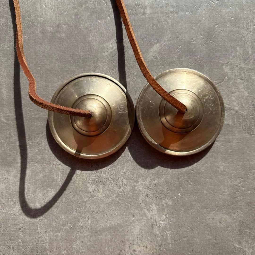 チベット産の大きめティンシャ