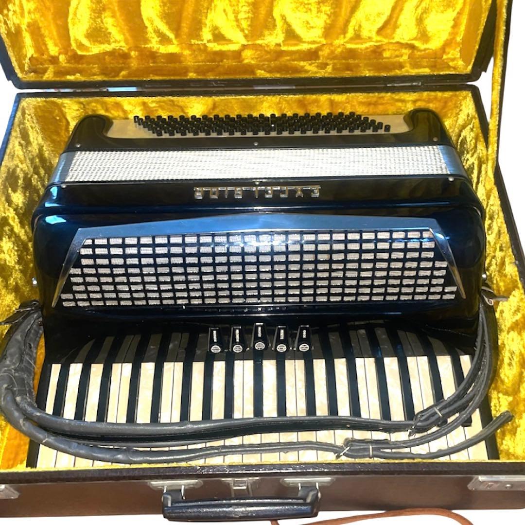 希少　EXCELSIOR mod.400　高級　アコーディオン　ケース付き　黒色 EXCELSIOR Model:696 [Black] 【アコーディオン】 - 谷口楽器
