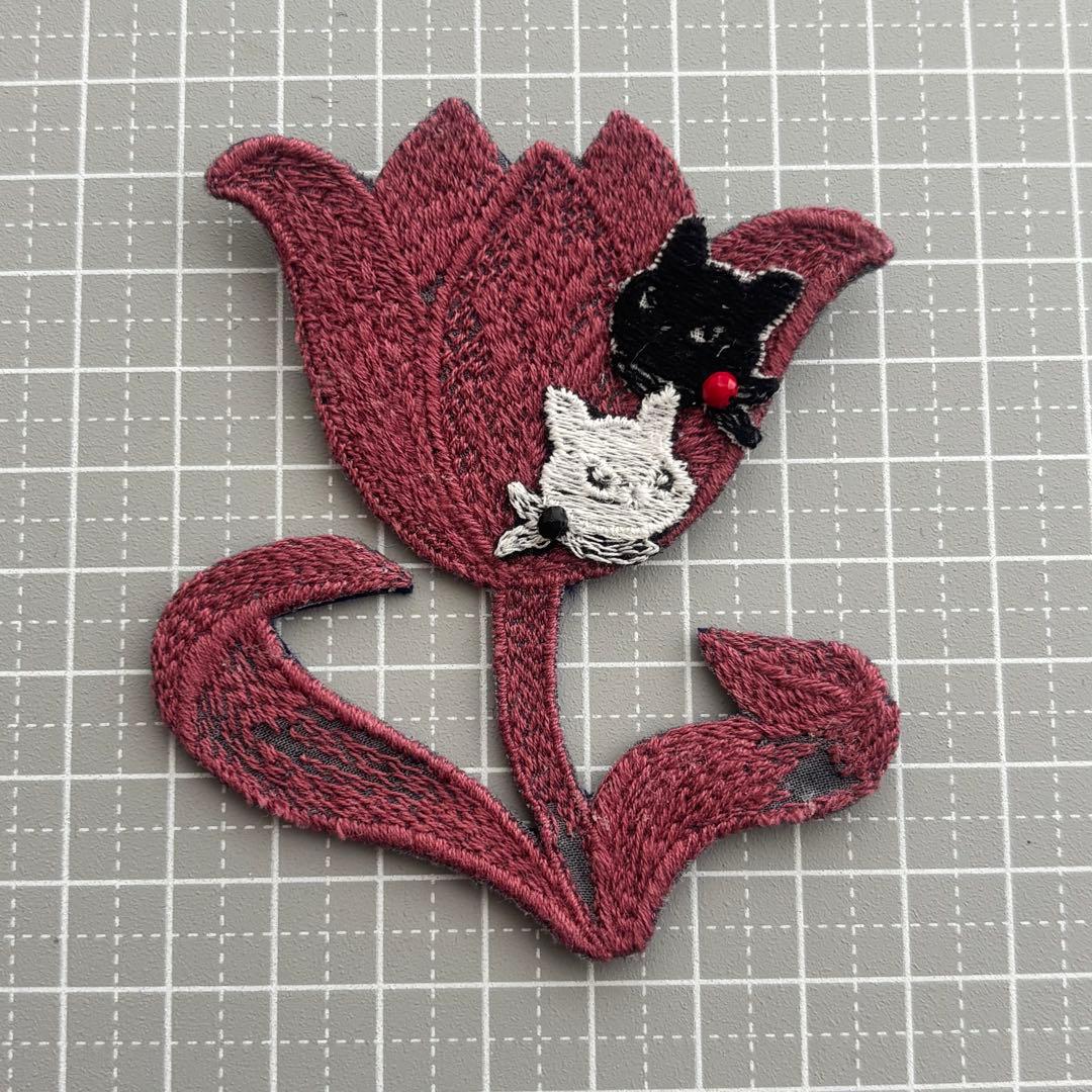 ②134 pjc ブローチアクセサリー ハンドメイド ミナペルホネン猫好きな