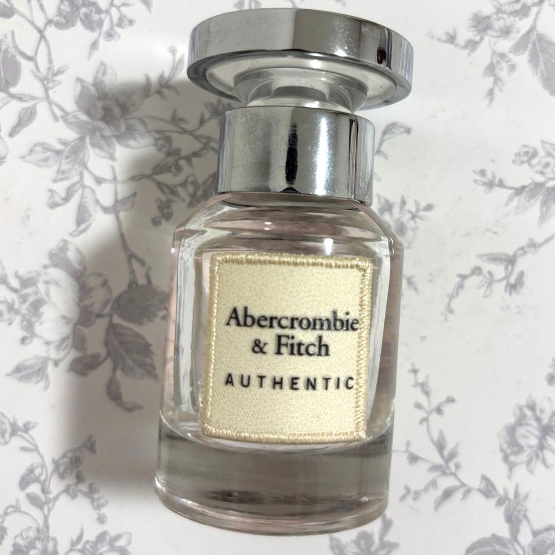 アバクロンビー&フィッチ オーセンティック フォーハー 30ml 香水