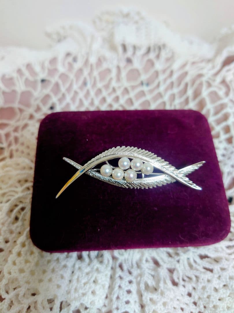 〈極美品〉MIKIMOTO シルバー希少ベビーパール あこや 真珠 ブローチ 極美品 ミキモト MIKIMOTO シルバー ブローチ 真珠 パール 5P 希少