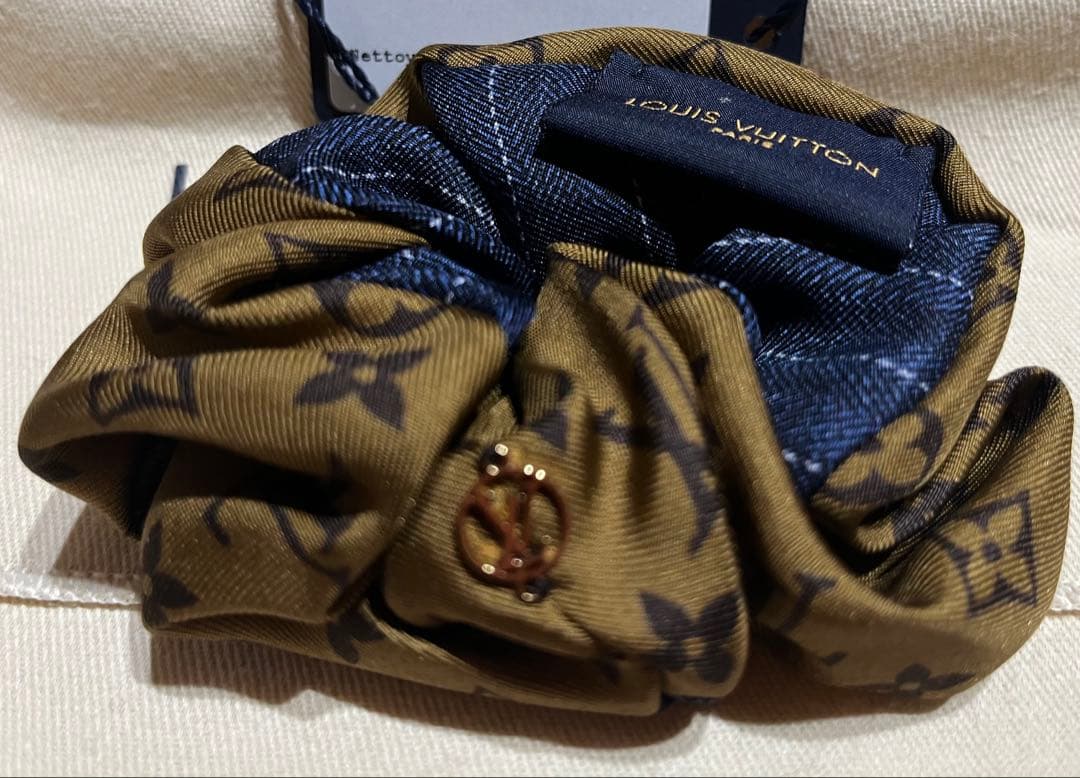 ルイヴィトン ヘアゴム シュシュ モノグラム＆デニム柄 M77011