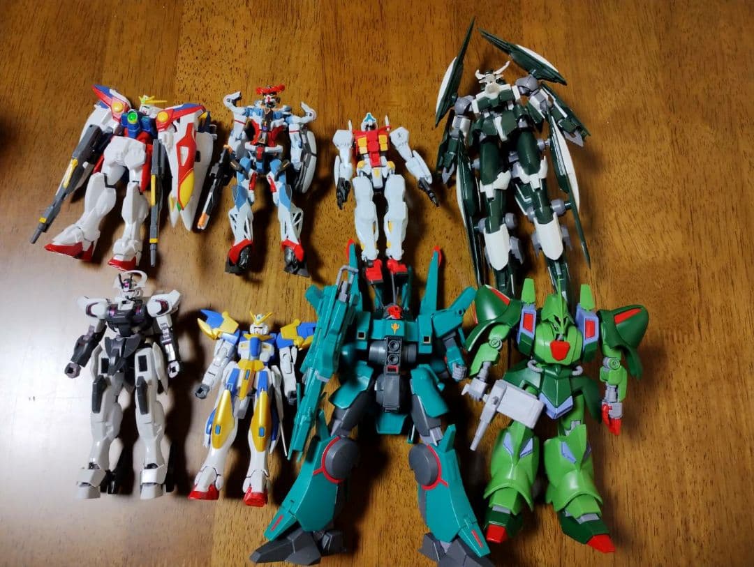 ガンプラ 素組み 完成品 まとめ売り