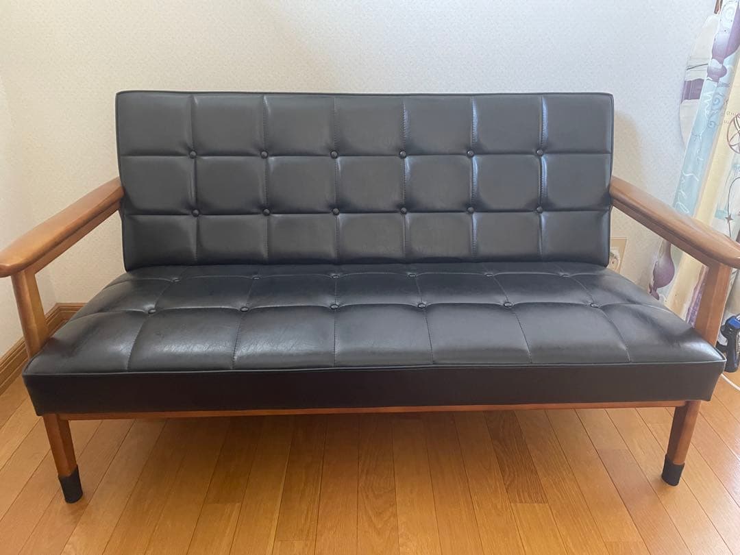 カリモク60 Kチェア 2シーター　脚カバー付き