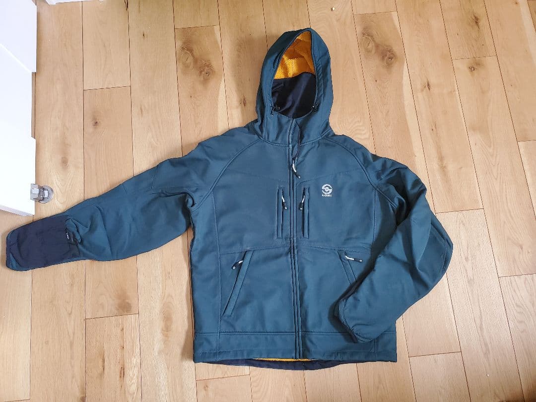 『美品』LOKI ジャケット ダークグリーン(春用orアウター)